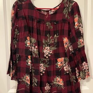 Evri floral top